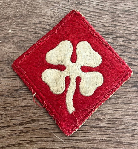 Insigne tissu militaire n204 - insigne,