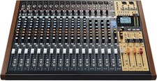 Console d'enregistrement en