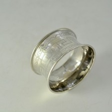 Rond de serviette en argent 