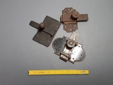 ancienne serrure gache