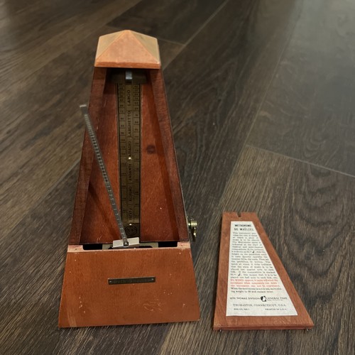 Vintage seth thomas - seth, wooden