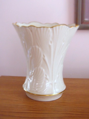 Gorgeous classic lenox china - lenox,