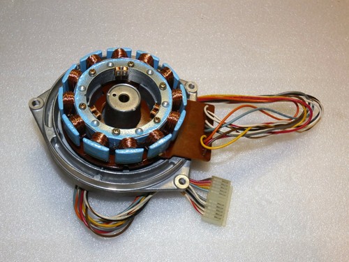 Stator enrouleur pour - enrouleur,