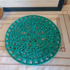 Ancien Repose Plat En Fonte Émaillé