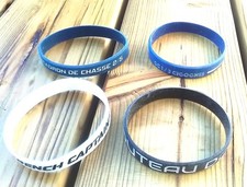 Lot 4 bracelets plastique