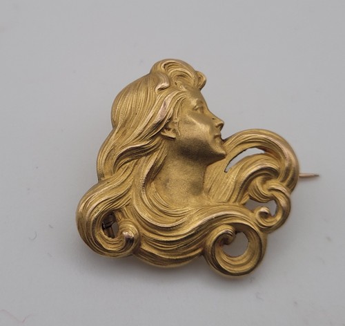 Broche art nouveau femme - art,