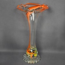 Vase en verre soufflé à la