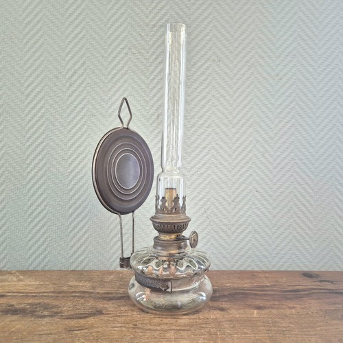 Ancienne applique pétrole - à,