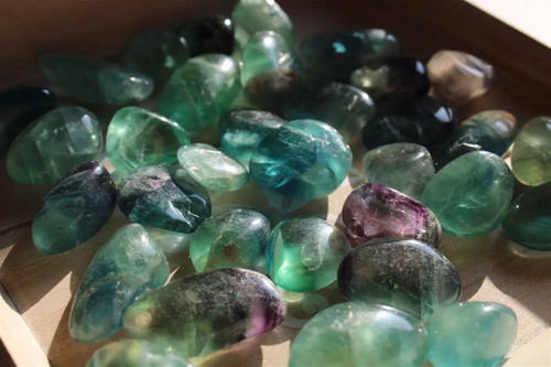 Pierre roulée fluorite - 1,