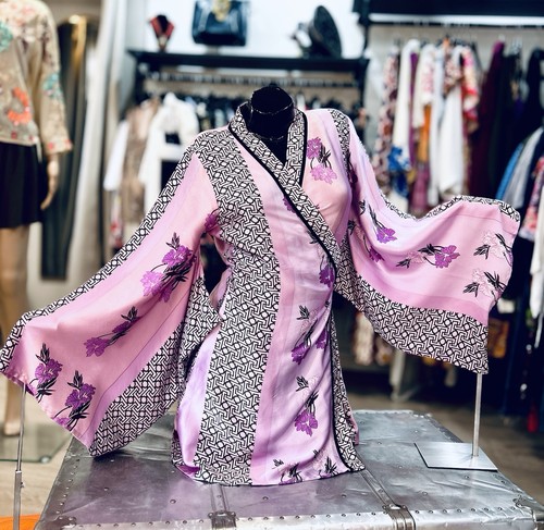 Kimono prestigieux lolita - kimono,
