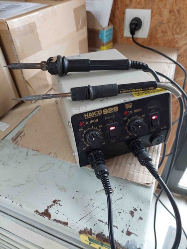 Station soudage hakko 928 - de,