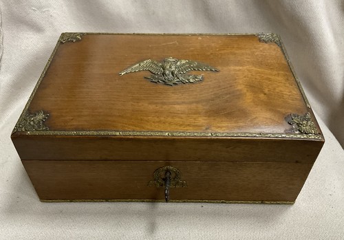 Magnifique boîte bois - boîte,