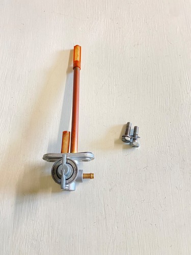 Robinet essence suzuki 125 - robinet,