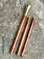 Canne En Bois Vintage De Style Victorien Avec Poignée En Laiton Antique