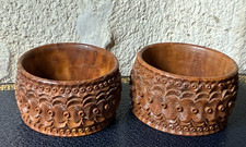 NOIX DE COROZO sculptée   - 2 Ronds de serviette -  Travail de bagnard - XIXème