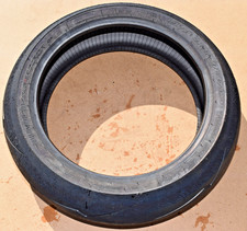 1 pneu arrière PIRELLI DIABLO SUPERCORSA V2 SP 180/55 ZR17 73W DOT 1524