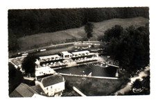PLOMBIERES-les-BAINS (88) VILLAS ,TERRAIN de GOLF & PISCINE en vue aérienne 1959