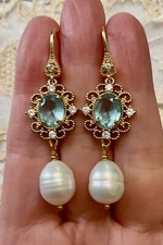 ANCIENNES BOUCLES D'OREILLES