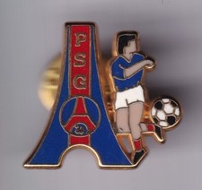 RARE PINS PIN'S ..  FOOTBALL