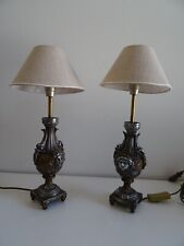 Paire de lampes décor lion et chérubin style Louis XVI