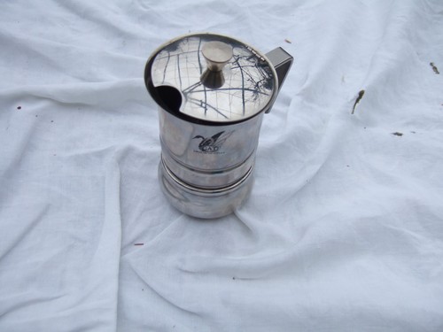 Petite cafetiere italienne - petite, a