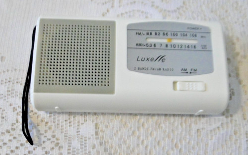 Poste radio forme petit