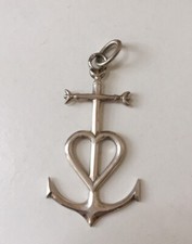 Ancien Pendentif Croix De Camargue  les 3 vertus Argent XIX ?