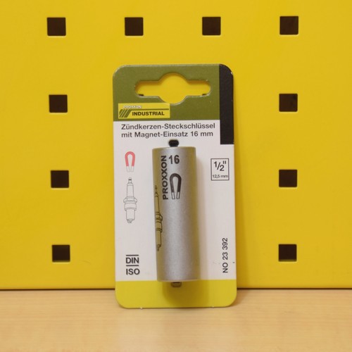 Clé bougie 16mm pouce - clé, À
