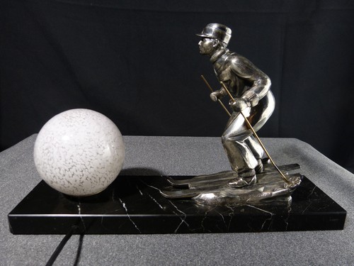 Sculpture statue lampe