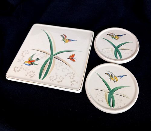 Dessous plat deux - et,