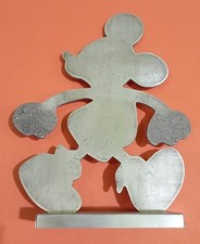 Ancien mickey travail populaire des annees 1935/40 en aluminium