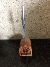 @PINCE ACCROCHE PHOTO SUPPORT BOIS  BIERE BEER LEFFE ABBAYE@@