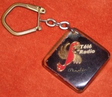 Porte- clés key ring Bourbon ? RADIOLA Télé Radio PERROQUET or & Rouge  Parrot