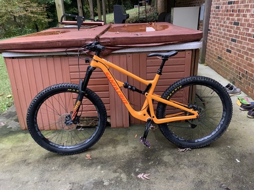 Santa cruz hightower - -, medium