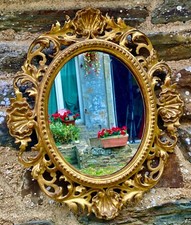 Miroir en bois sculpté doré à la feuille , époque Louis XV 18ème N°2