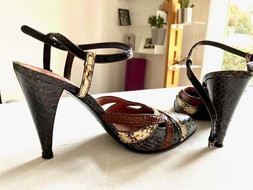 Très belles chaussures - , à