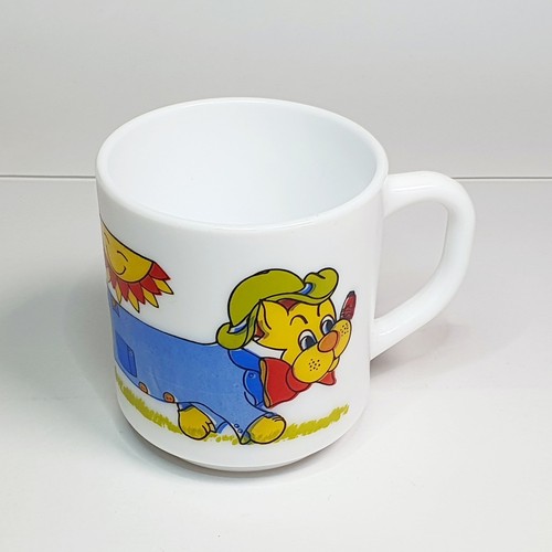 Ancien mug tasse arcopal - mug, chien
