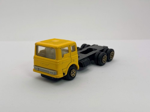 Axle truck 60 - truck, yellow