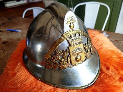 Ancien casque pompier - casque,