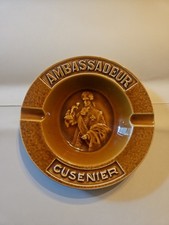 Ancien cendrier CUSENIER
