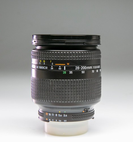 Nikon nikkor 200 5 - af, 28-200/3,5-5,6