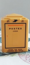 Ancienne tirelire boîte aux lettres PTT en plastique 