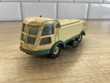 Dinky Toys Balayeuse LMV 596