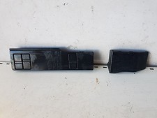 Cache bouton factif tableau de bord pour Citroën zx essence 3 portes de 1993