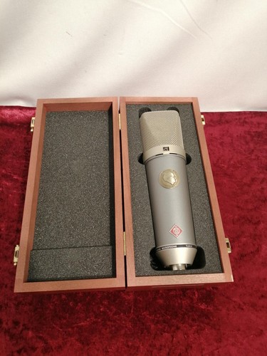 Microphone condensateur - à,