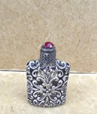 Ancien flacon à parfum