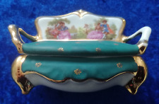 BONBONNIERE Boîte à bijoux PORCELAINE Limoges SOFA canapé vert dorures