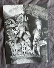 Photographie N&B d'un chapiteau roman - Editions Auguste ALLEMAND (Orsay / 91)