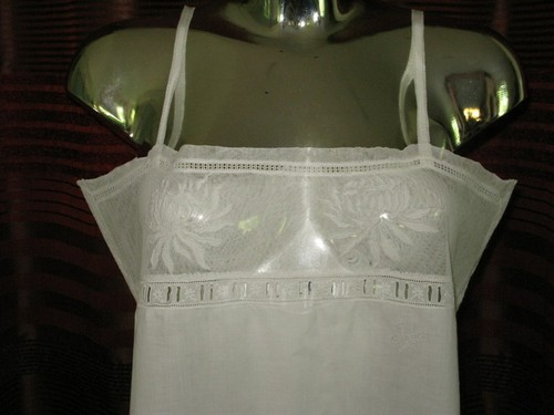 Linge ancien chemise nuit - de,