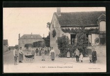 CPA Cuy, Entrée du Village 